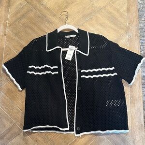 Abercrombie & Fitch Black Knit Button-Up